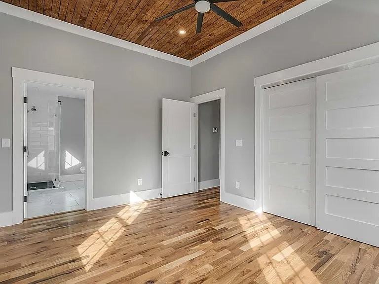 365 Huger St - Photo 5 of 12