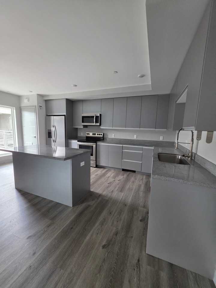 7040 Woodman Ave #306 - Photo 2 of 15