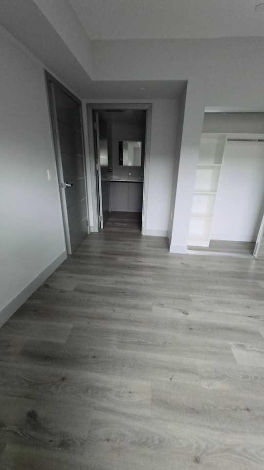 7040 Woodman Ave #306 - Photo 7 of 15
