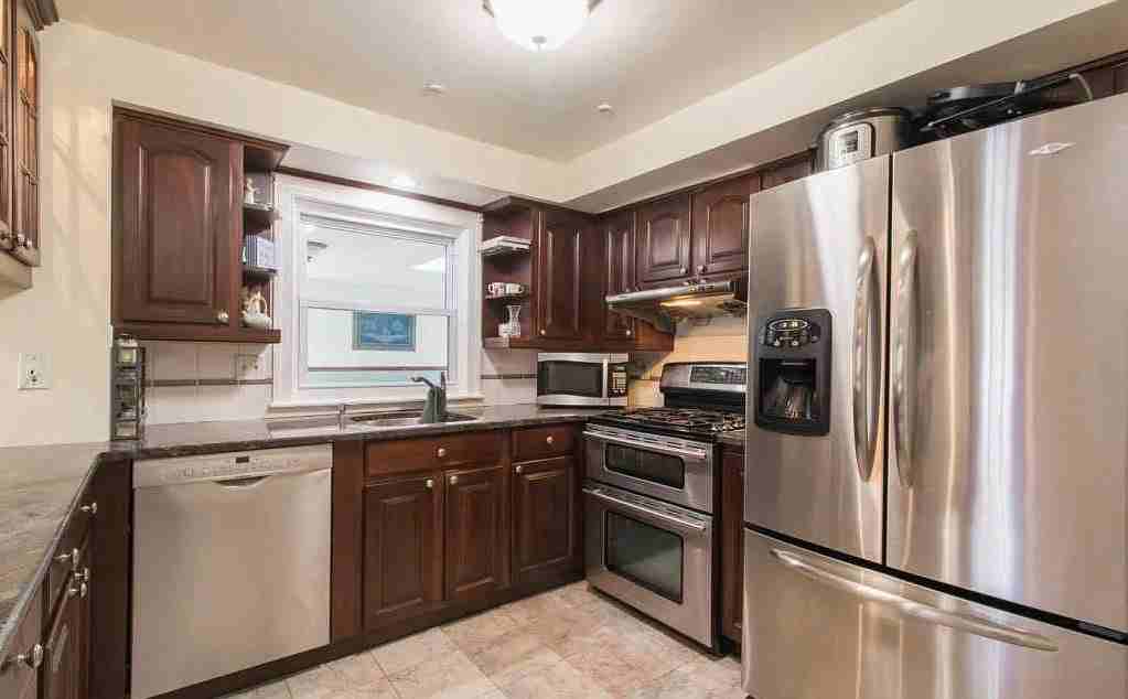 711 Jonathan Dr - Photo 5 of 9