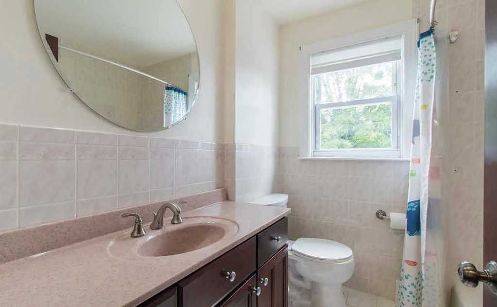 711 Jonathan Dr - Photo 7 of 9