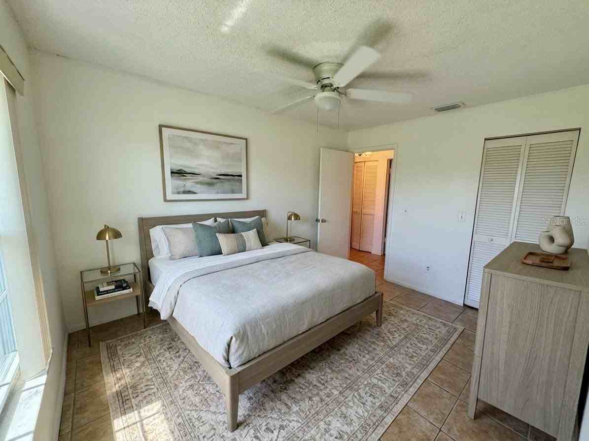 74 W Cedarwood Cir - Photo 5 of 8