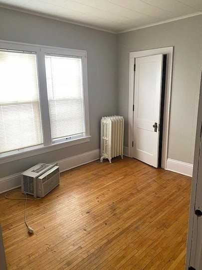 3205 Pillsbury Ave S #1 - Photo 3 of 8