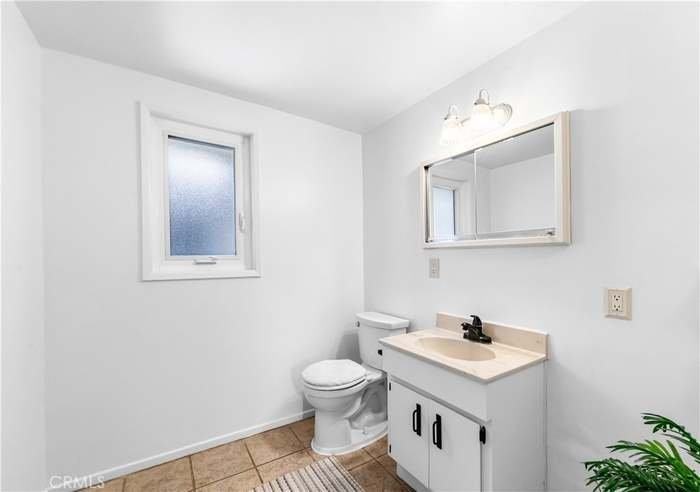 5362 Trinette Ave - Photo 6 of 19