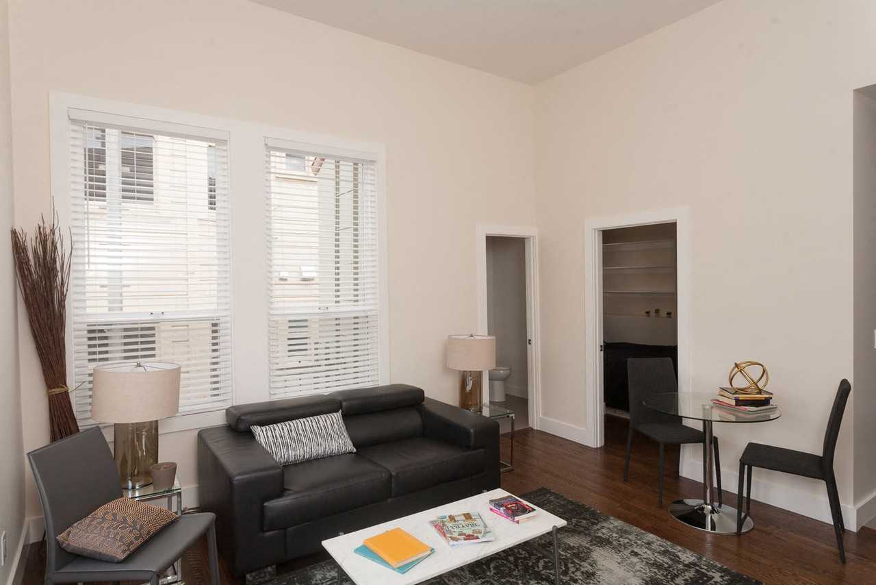 1025 Steiner - Photo 6 of 20