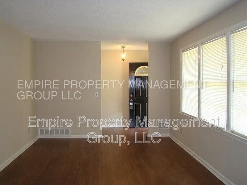 113 Buckskin Ct - Photo 2 of 10