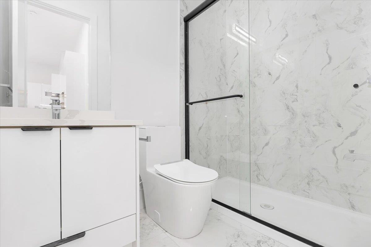 15584 89B Avenue - Photo 6 of 14