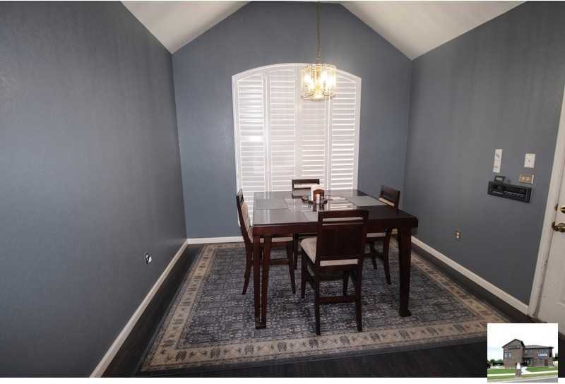 206 Texas St - Photo 3 of 7