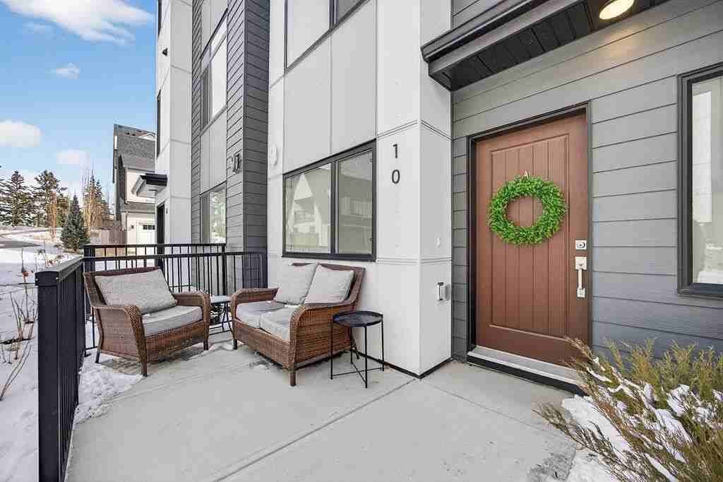 10 Currie Walk Sw - Photo 3 of 47