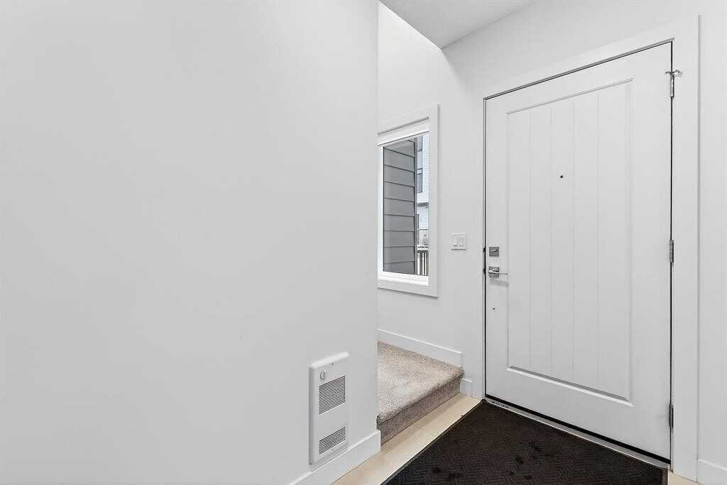 10 Currie Walk Sw - Photo 5 of 47