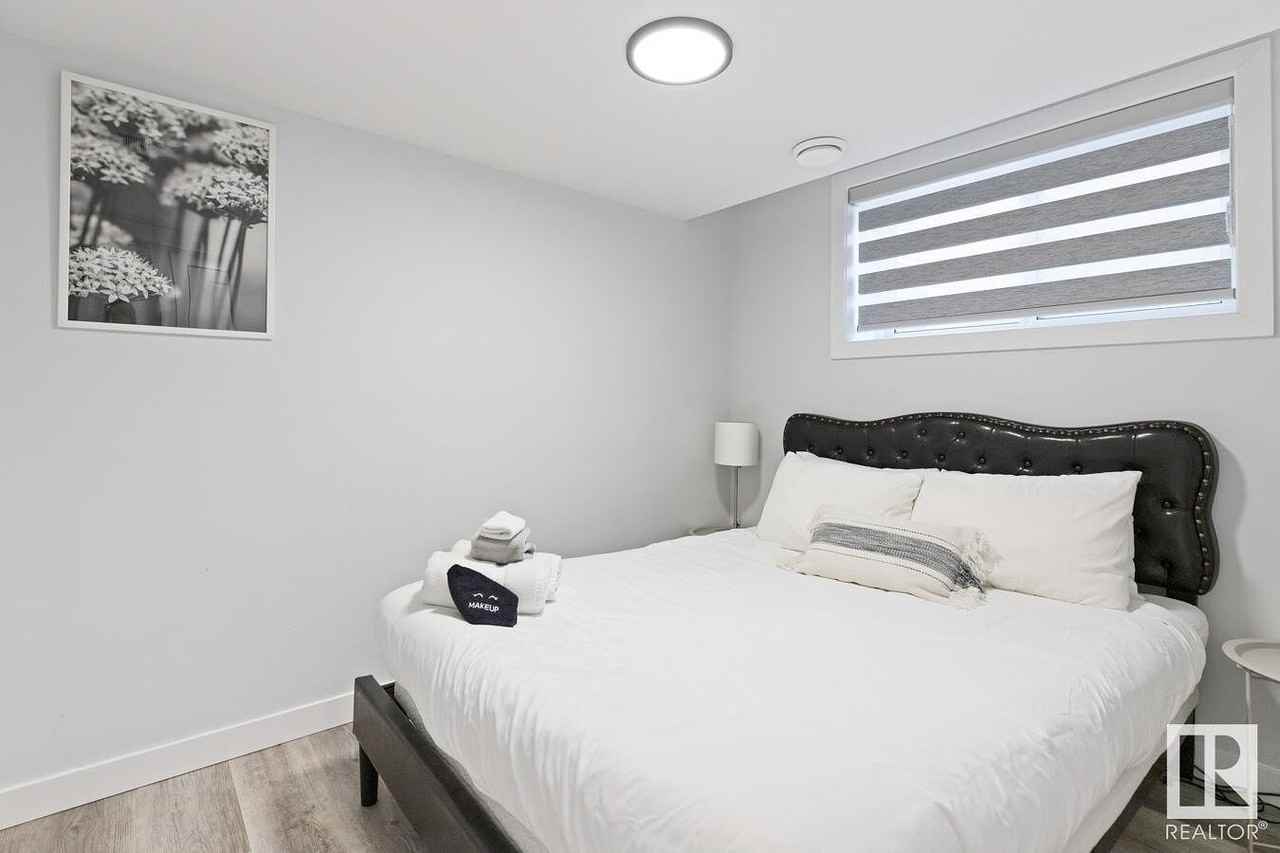 8809 121 Ave Nw - Photo 7 of 10