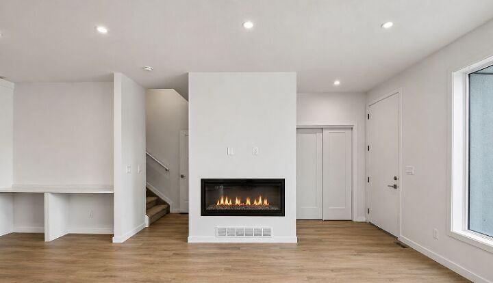 10977 135 St Nw - Photo 2 of 16