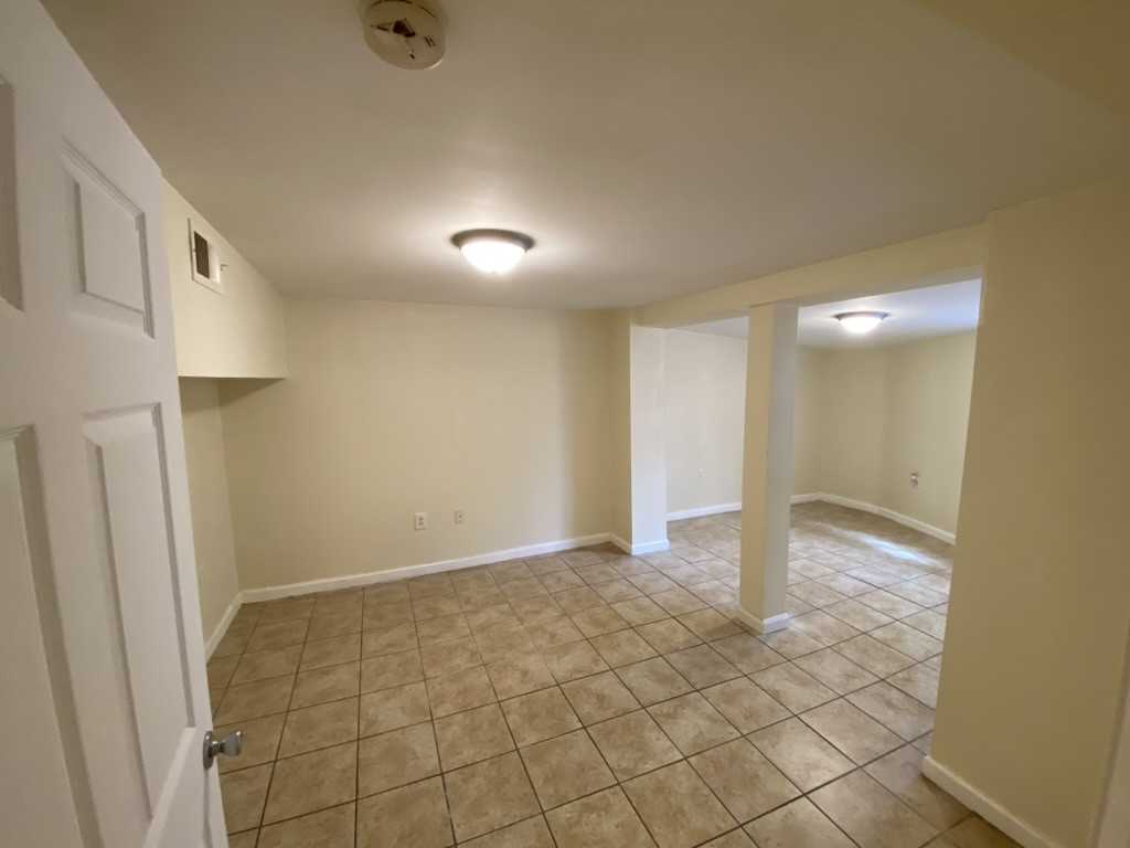 2306 Saint Bernard Ave - Photo 3 of 11