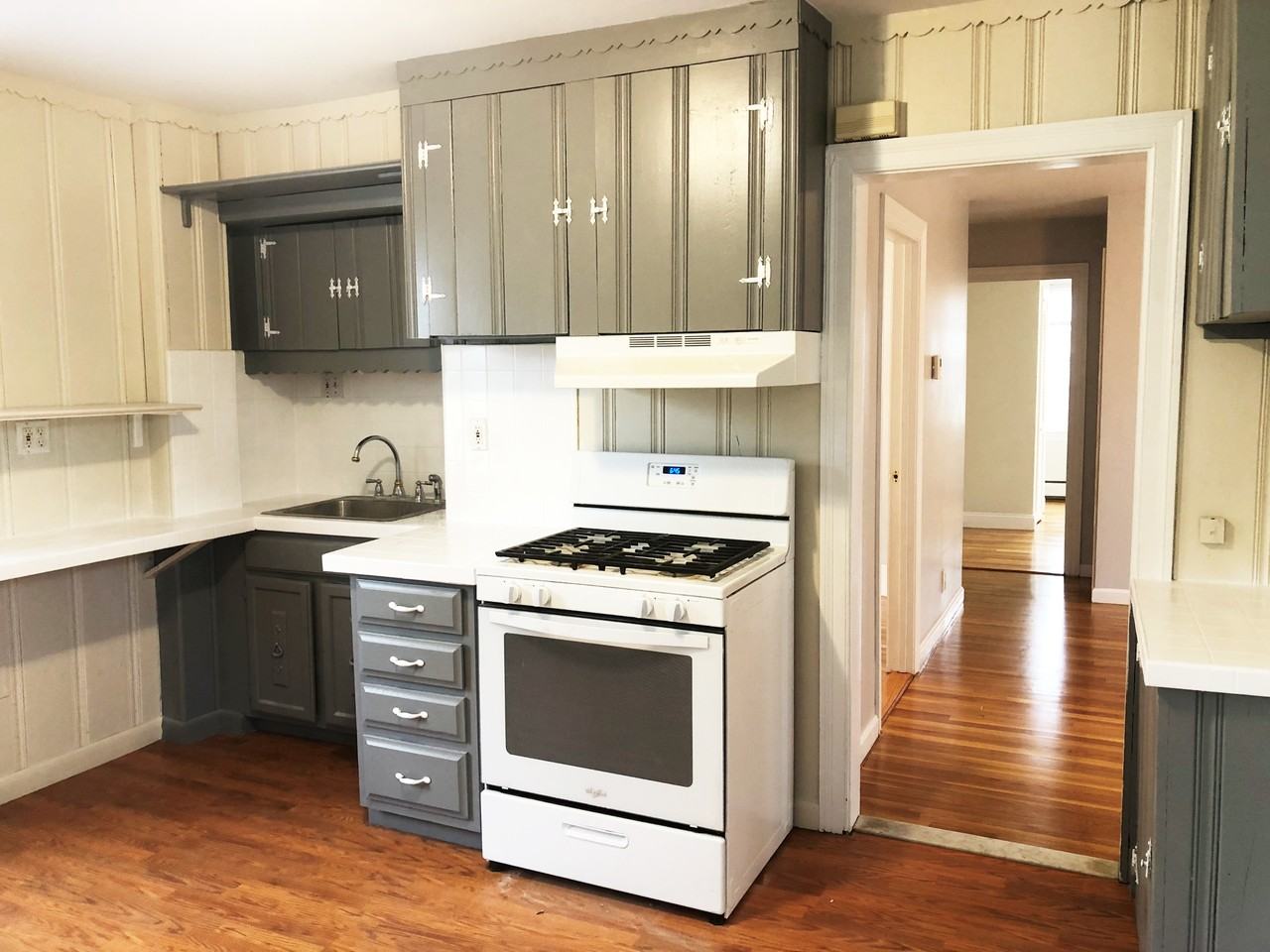 18 Spring Valley Rd #1 - Photo 2 of 12
