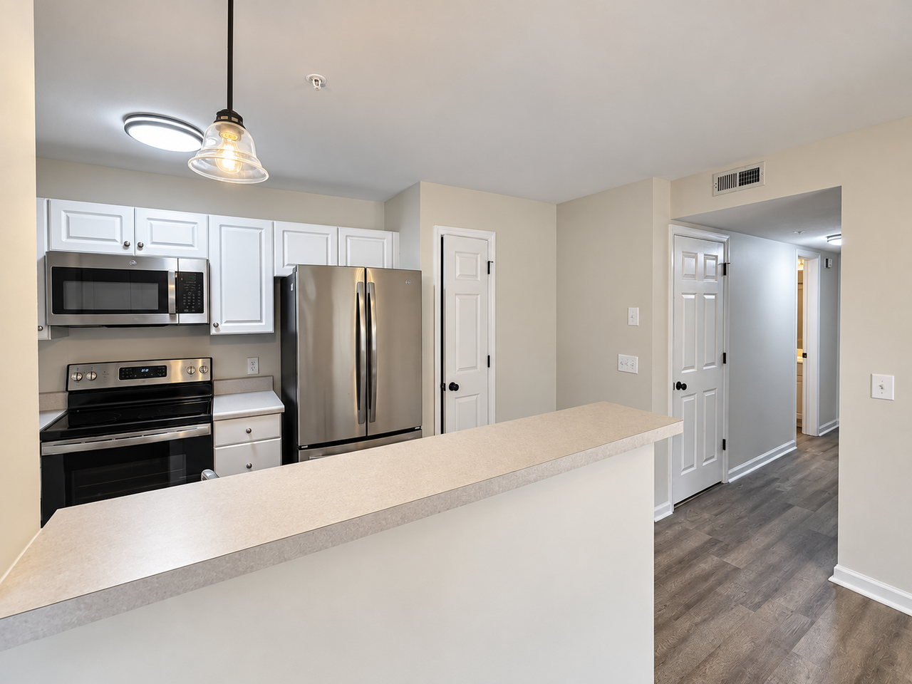223 Mill Pond Dr #223 - Photo 4 of 31