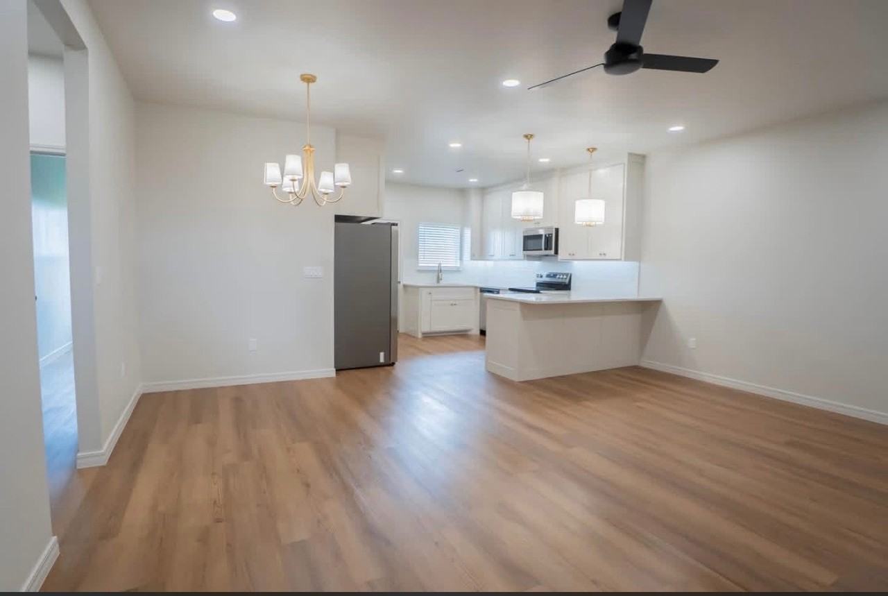 19051 Sierra Madre Dr #B - Photo 5 of 8
