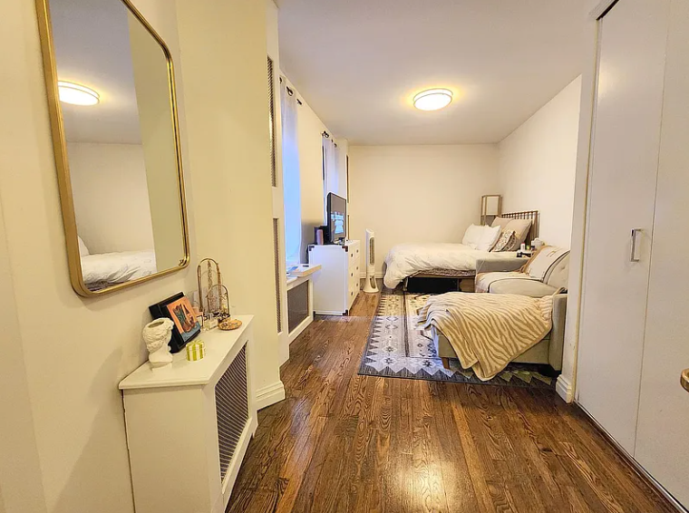 156 Mott St #7 - Photo 2 of 5