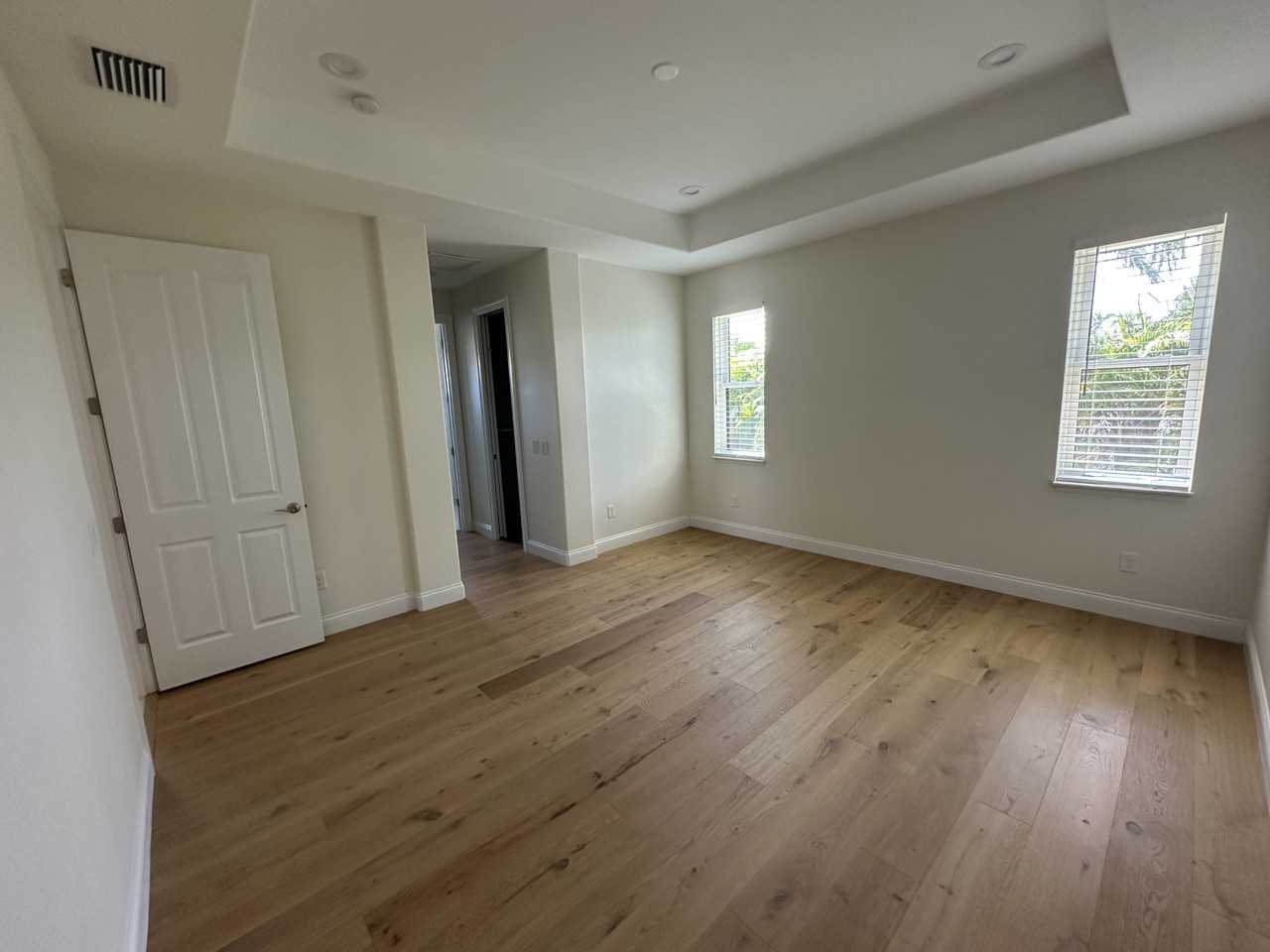 235 E Green St #NA - Photo 3 of 12