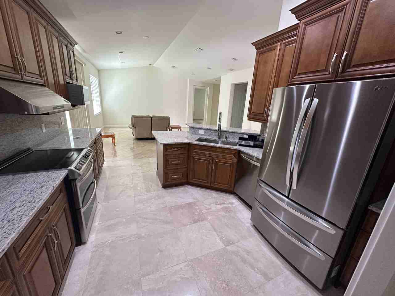 235 E Green St #NA - Photo 6 of 12