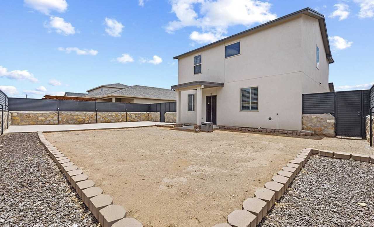 12249 Desert Vista Ave #NA - Photo 4 of 33