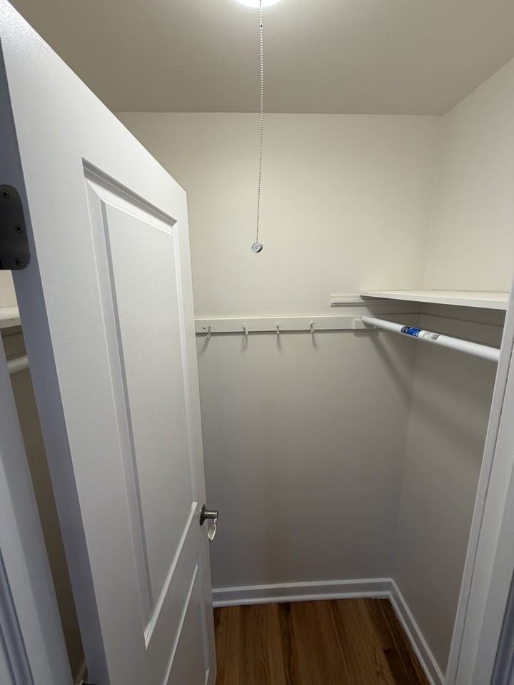 10833 S Artesian Ave #NA - Photo 6 of 16