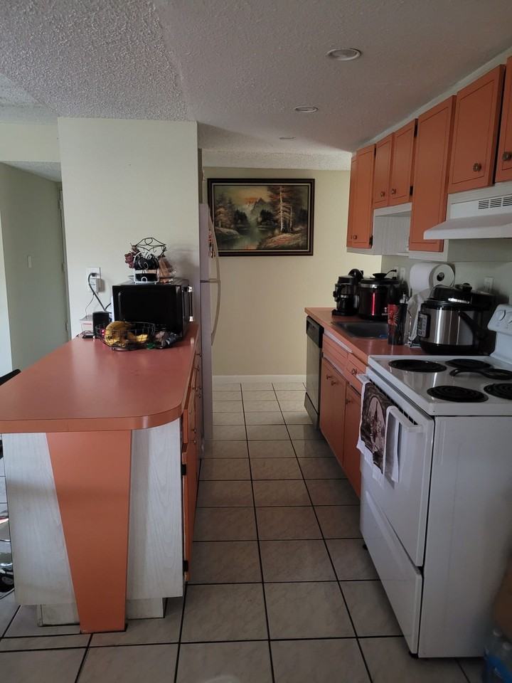 9380 W Flagler St #208B - Photo 2 of 6