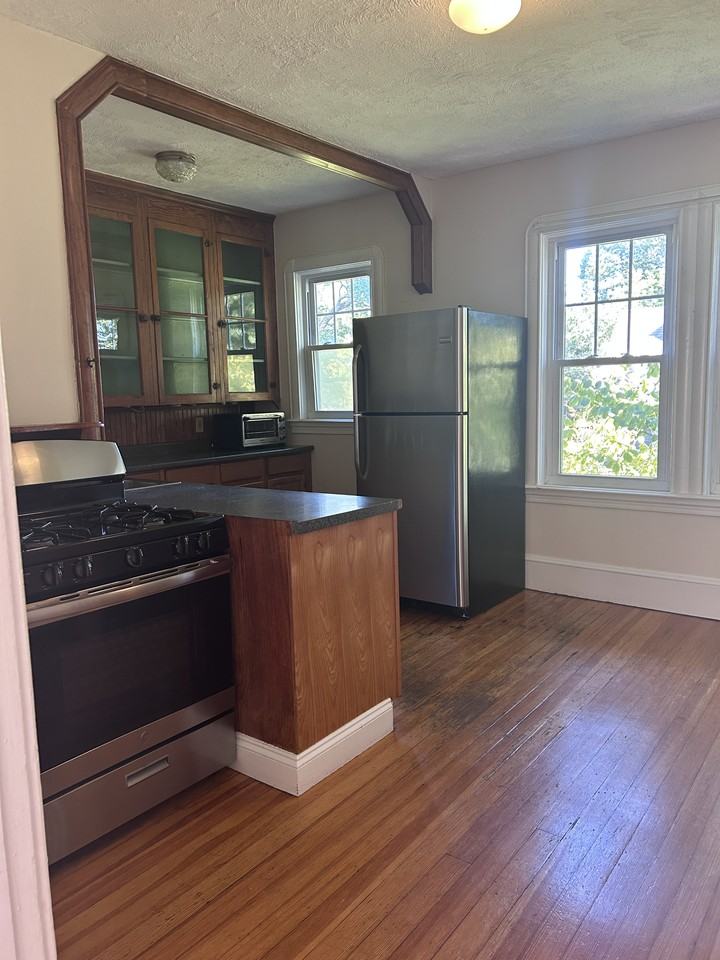 113 Ivy St - Photo 5 of 13