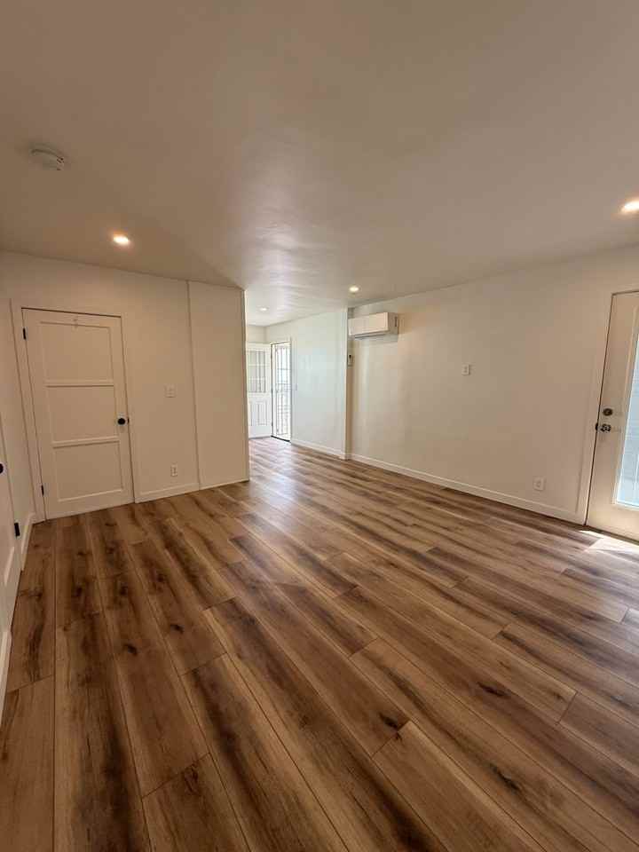 439 S Evergreen Ave #443-1-2 - Photo 3 of 11