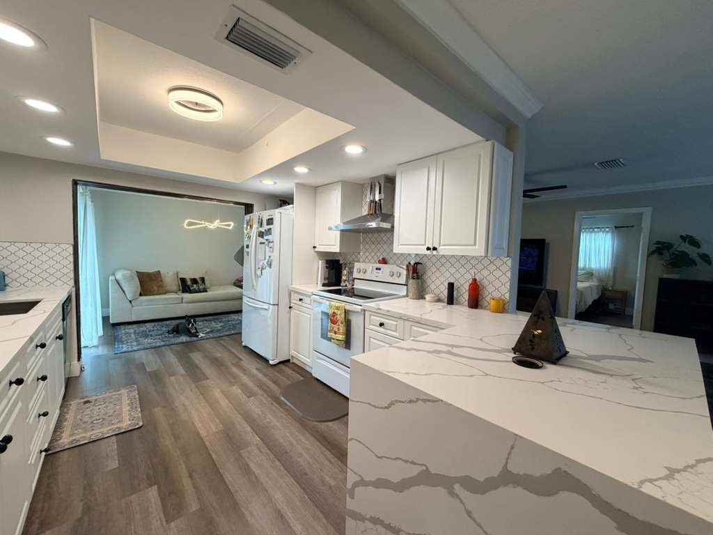 2631 Nw 94th Ave #NA - Photo 5 of 25