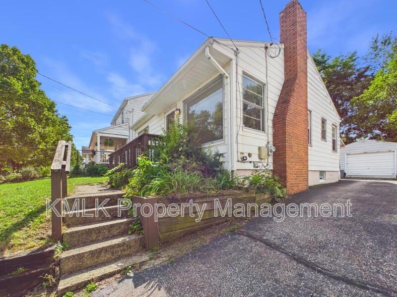 1274 Collinwood Ave - Photo 4 of 23