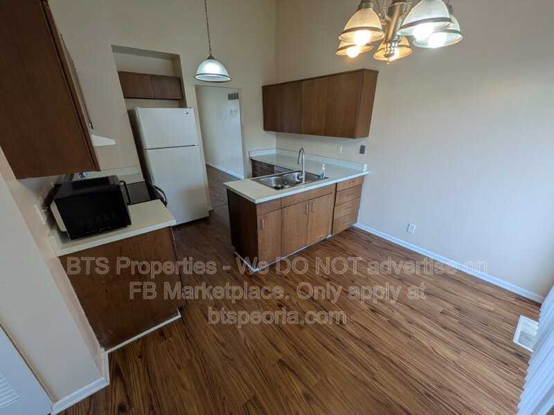 5513 N University St - Photo 4 of 20