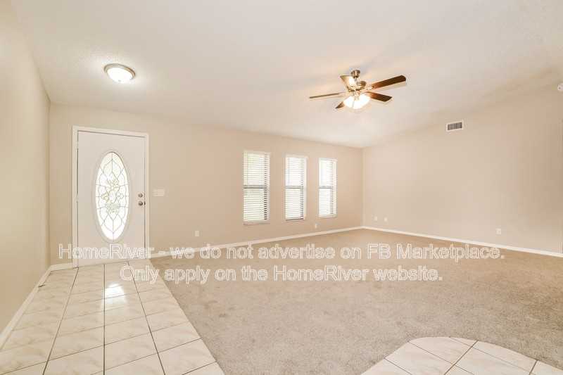 2811 Queen Palm Dr - Photo 7 of 22