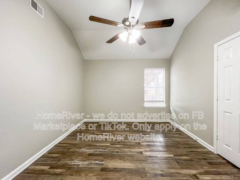 4141 Shadow Glen Dr - Photo 6 of 20