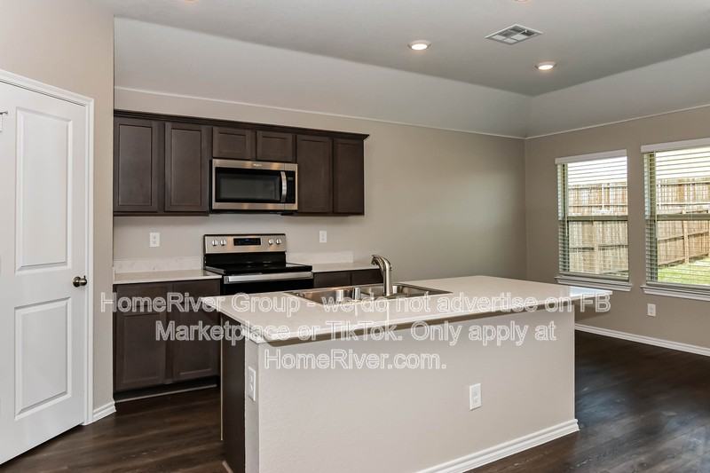 603 Chuck Wagon Dr - Photo 6 of 18
