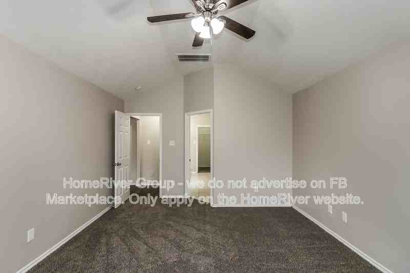 13505 Barton Meadow Ln - Photo 7 of 22