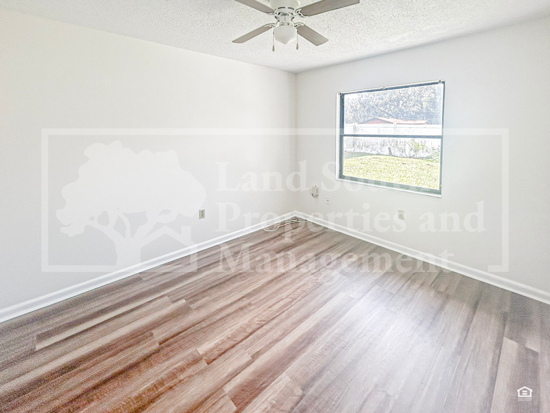 227 Village View Ln - Photo 6 of 8