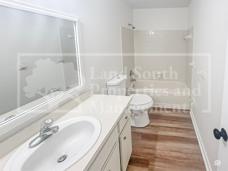 227 Village View Ln - Photo 7 of 8