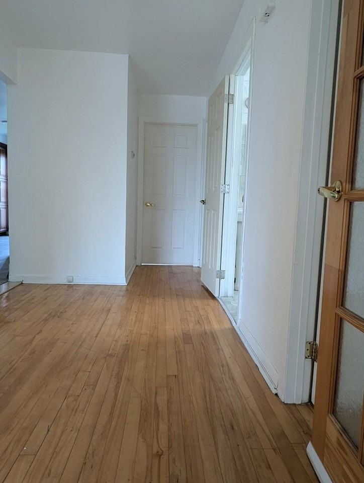 6179 Av Du Bocage - Photo 2 of 20