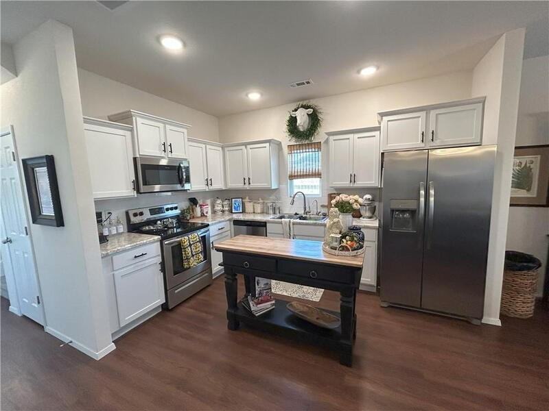 1128 S Nighthawk Ln - Photo 3 of 15