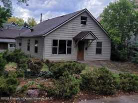 931 Blake Ave - Photo 1 of 1