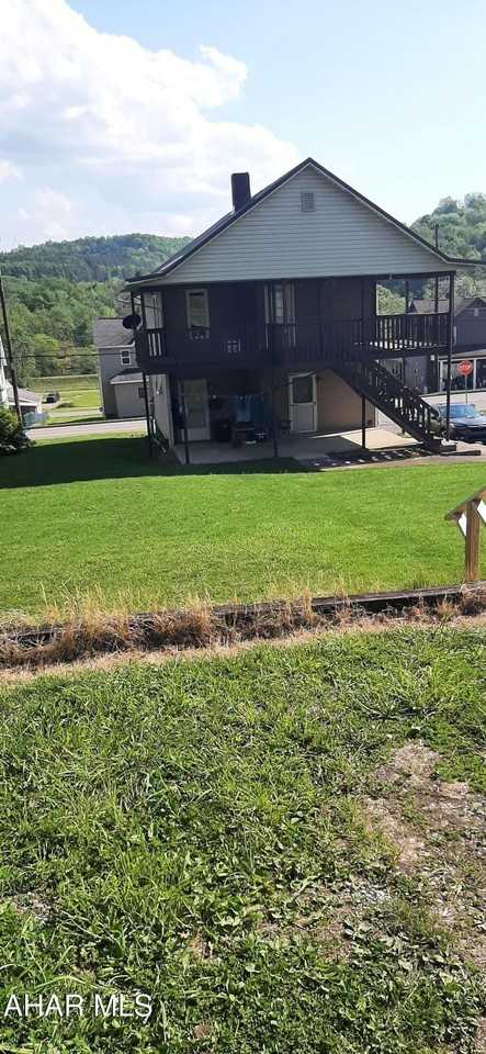 2209 Philadelphia Ave - Photo 2 of 30