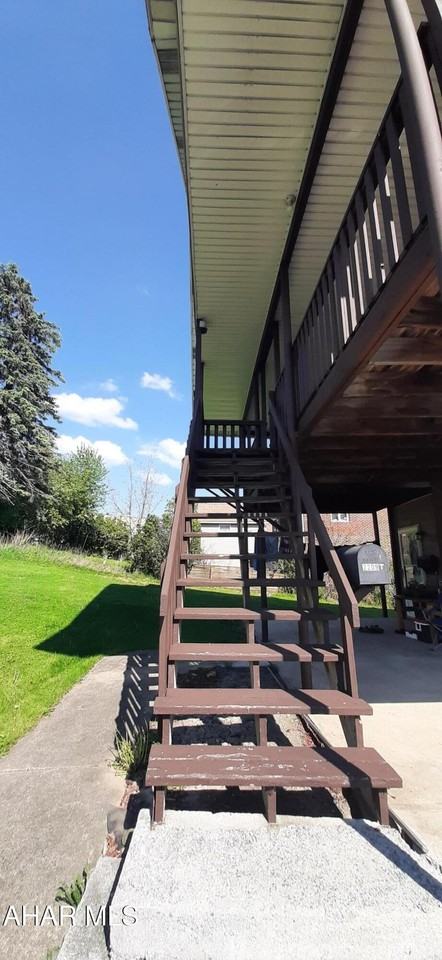 2209 Philadelphia Ave - Photo 4 of 30