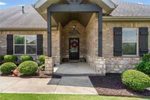 featured image of 5819 W Cane Hill Dr