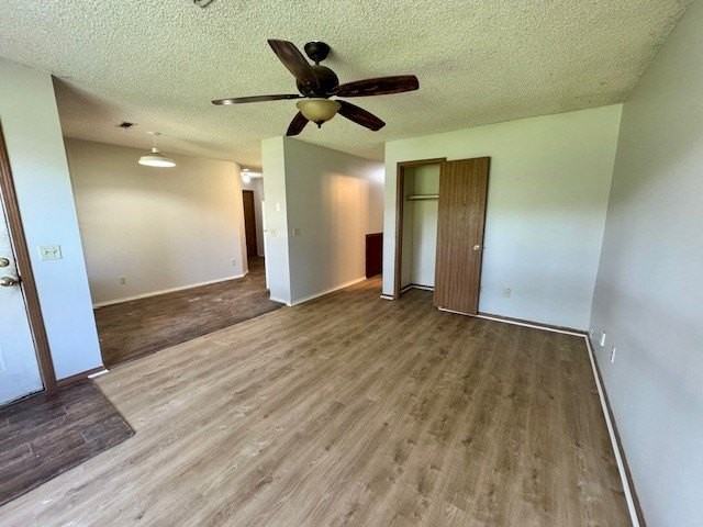 2417 W Mary Dr - Photo 3 of 12