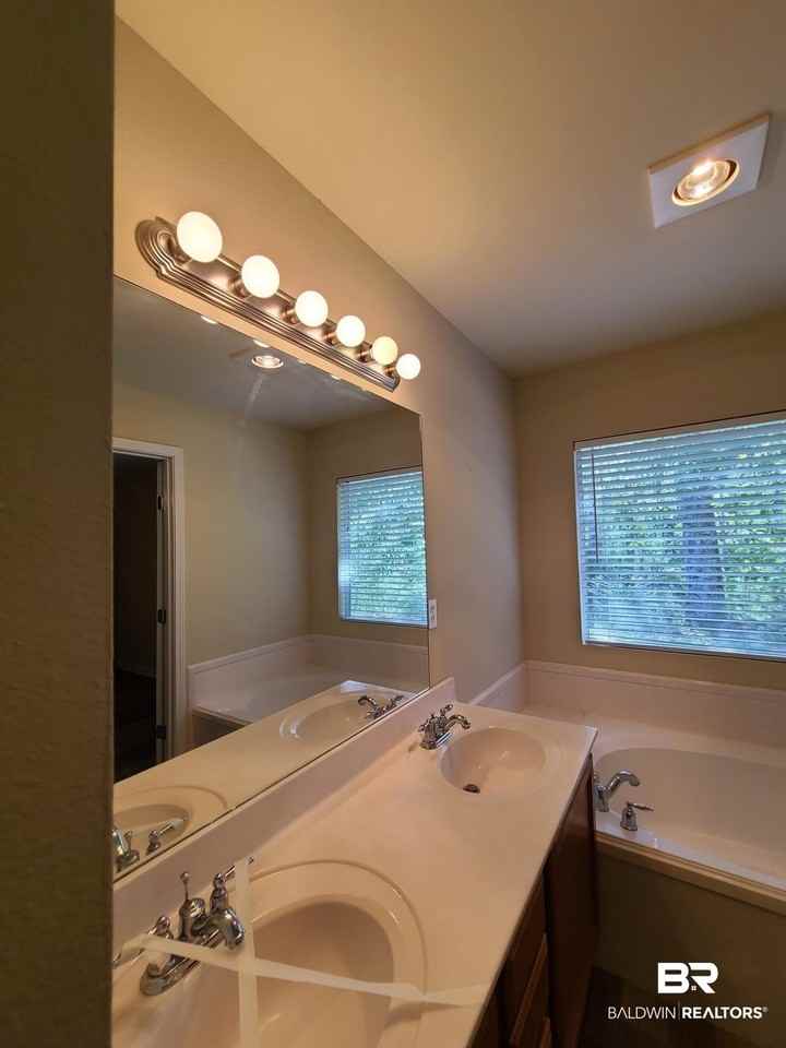 10360 Ruffian Rte - Photo 5 of 13