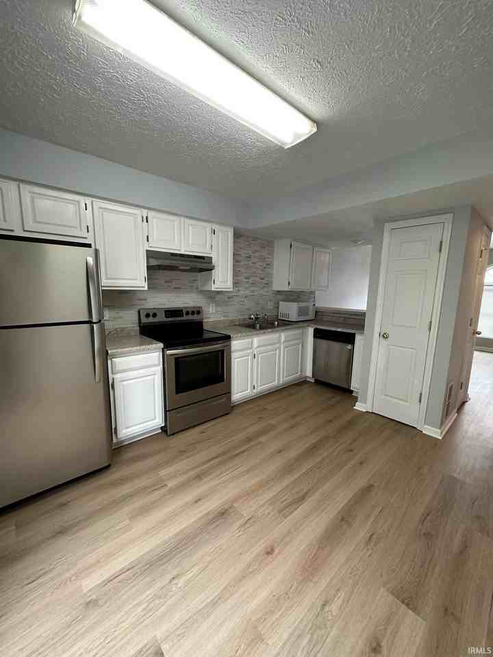 648 E Sherwood Hills Dr - Photo 4 of 13