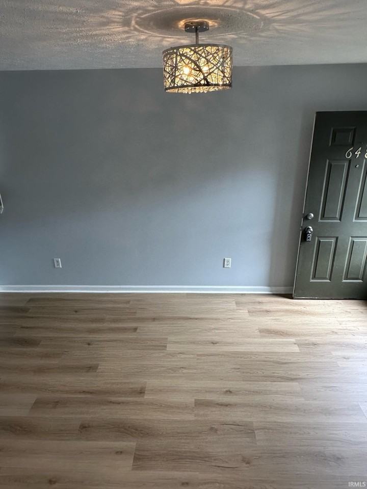 648 E Sherwood Hills Dr - Photo 5 of 13