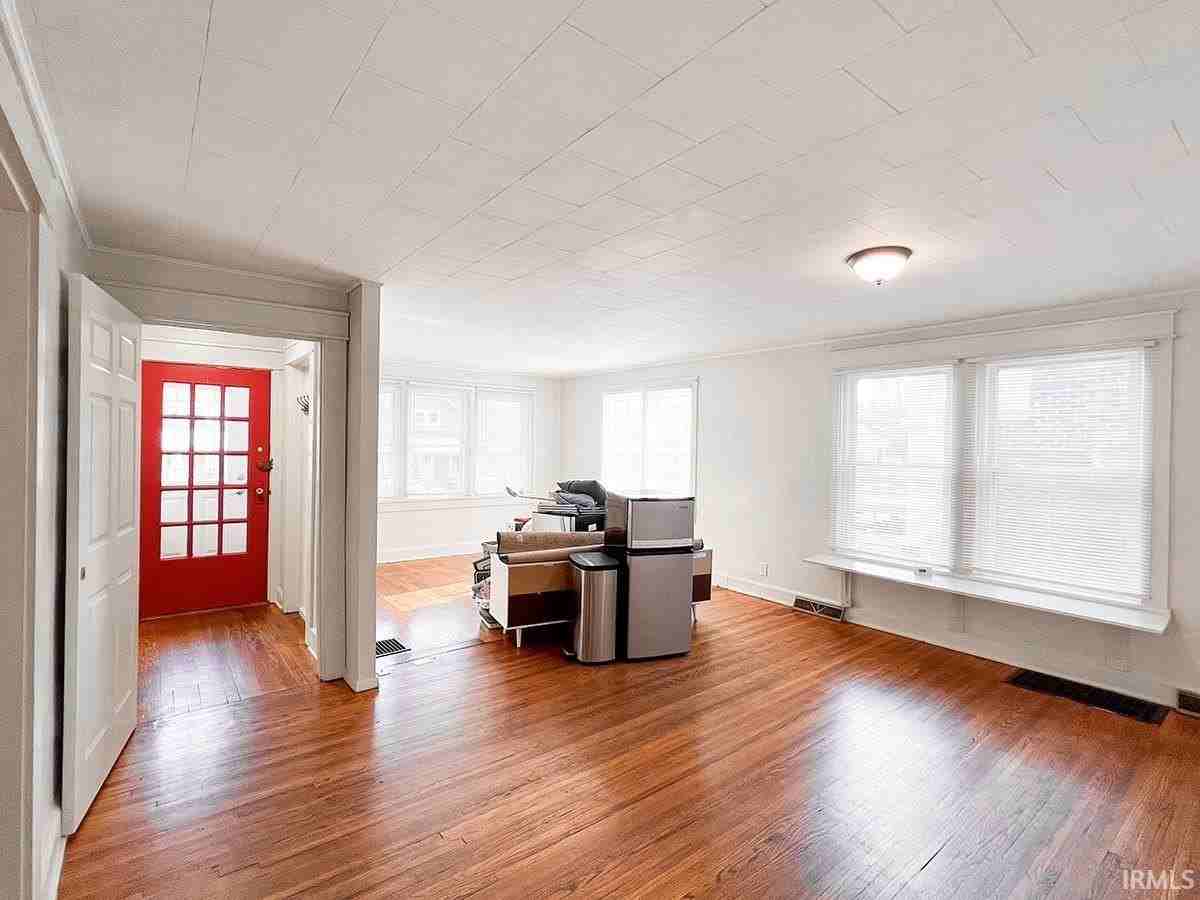 717 E Hunter Ave - Photo 6 of 36