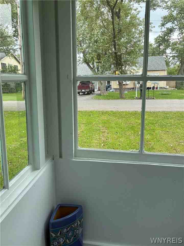 1552 Cox Rd - Photo 5 of 35