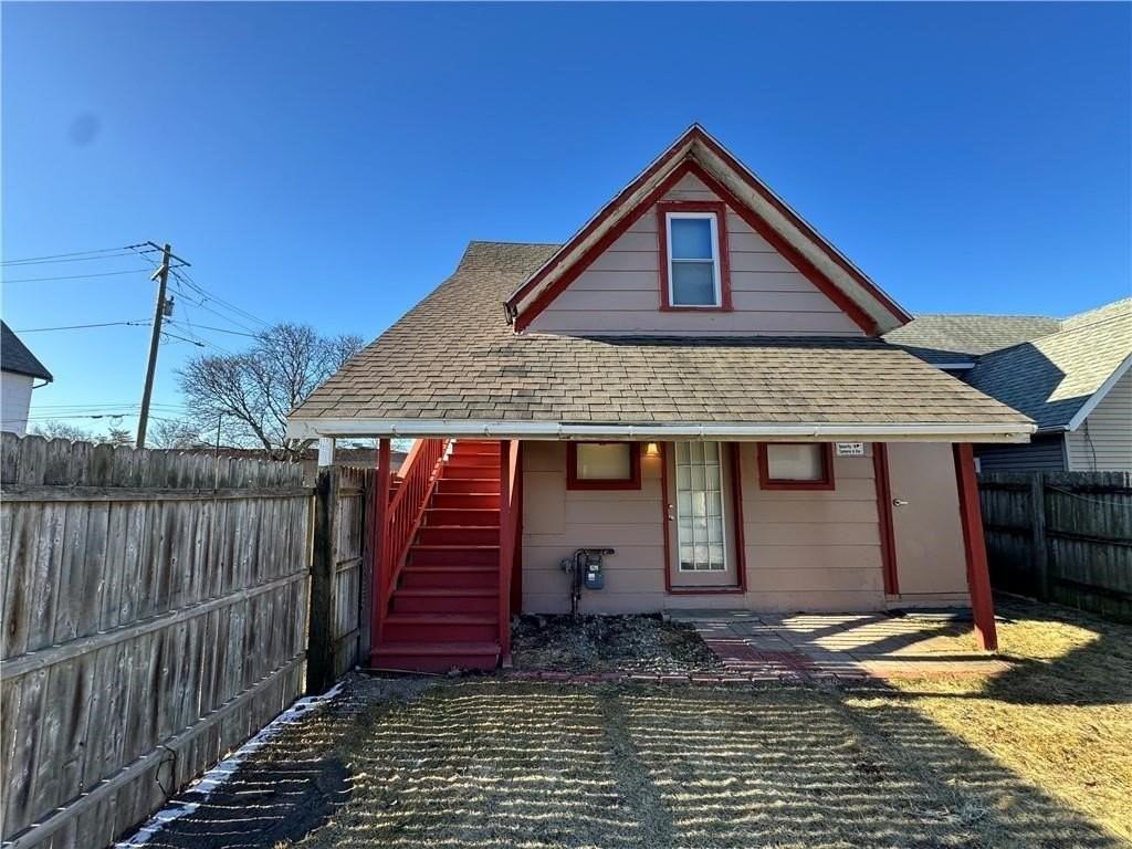 311 E Market Street Ext #201UPPER - Photo 2 of 11